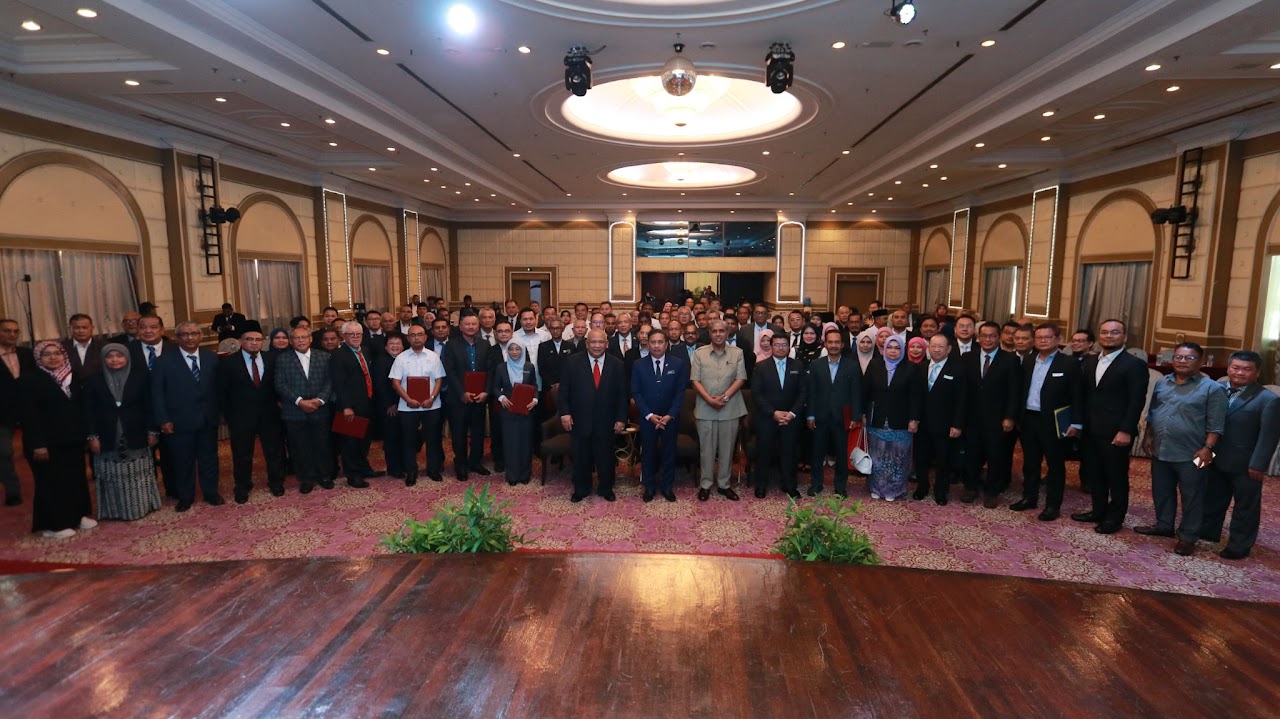 Seminar and conferences